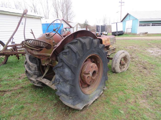 TRACTOR BEEN SITTING FOR PARTS
