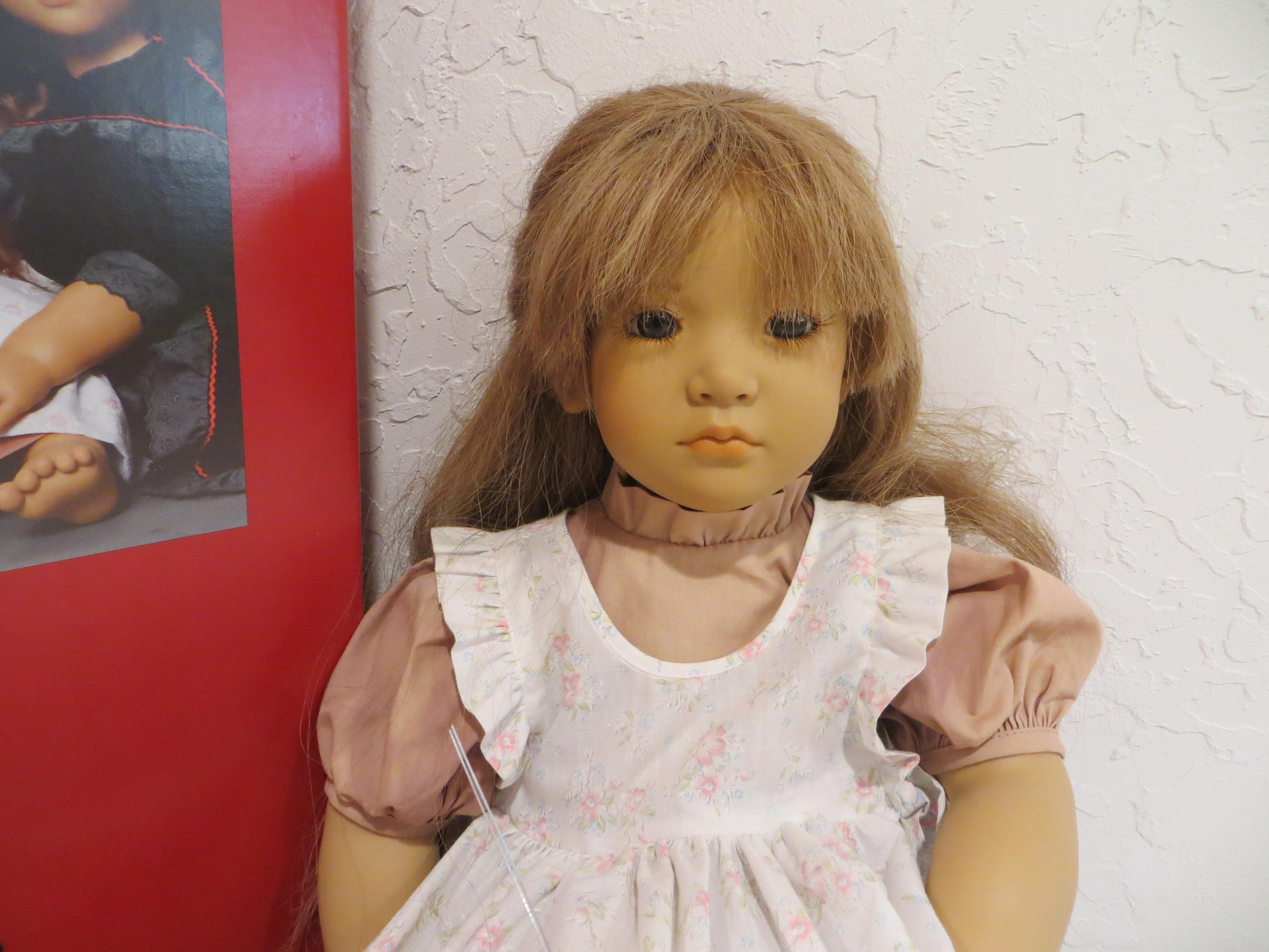 Vintage Mattel Faces of Friendship Collection 2726 Annette Himstedt Neblina Doll -