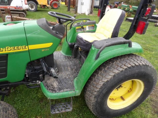 John Deere 4310 4wd Compact Tractor w/ Loader Valve, Rear Remotes, 6 Front