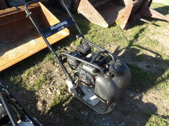 Mustang LF-88 Gas Powered Plate Compactor
