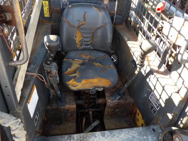 New Holland LS180 Skid Steer, OROPS, GP Bucket, Aux Hydraulics, 4085 Hours,