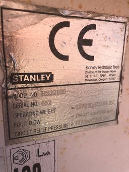PLATE COMPACTOR STANLEY HS22100