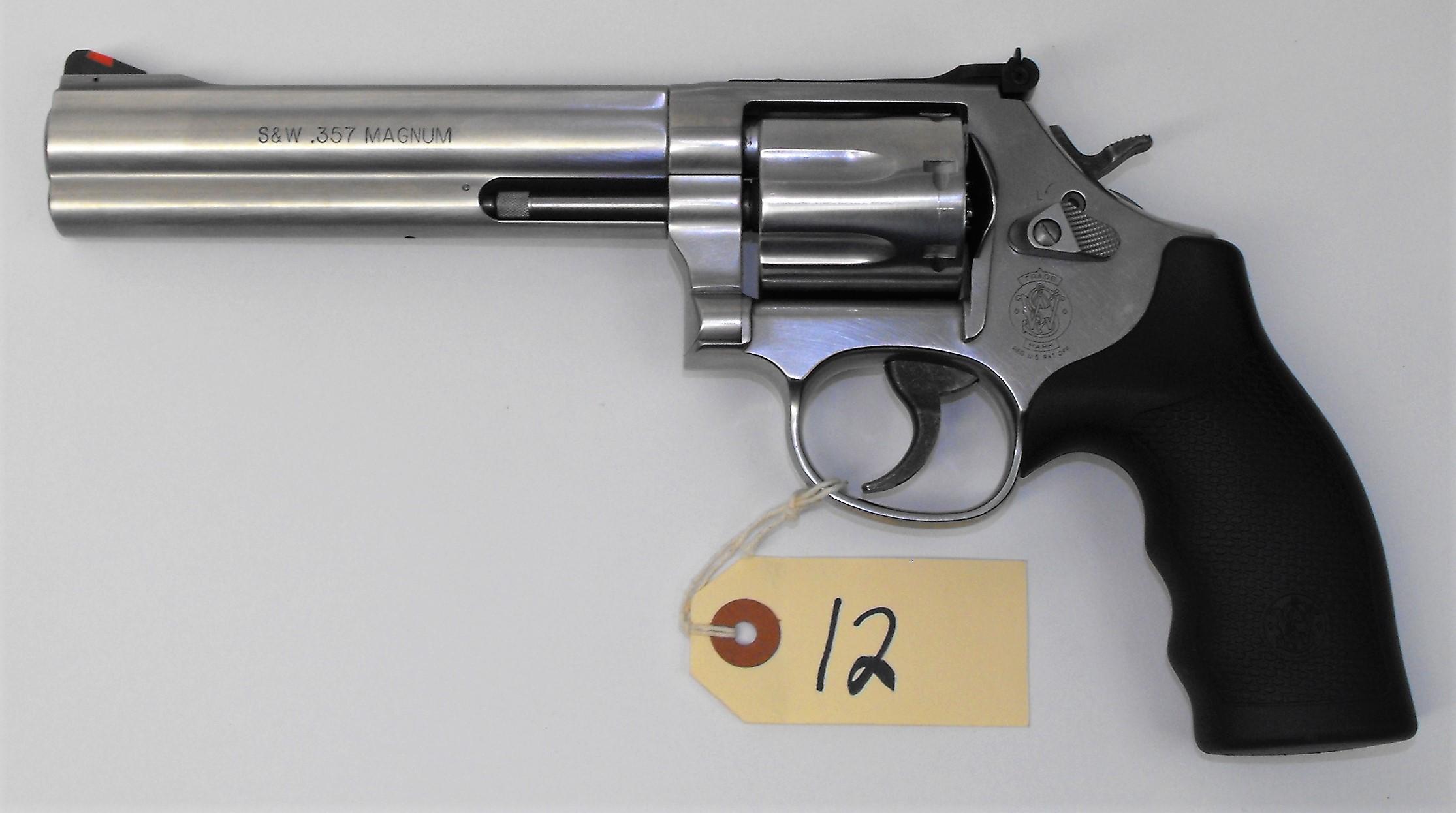 (R) Smith & Wesson 686-6 357 Mag Revolver