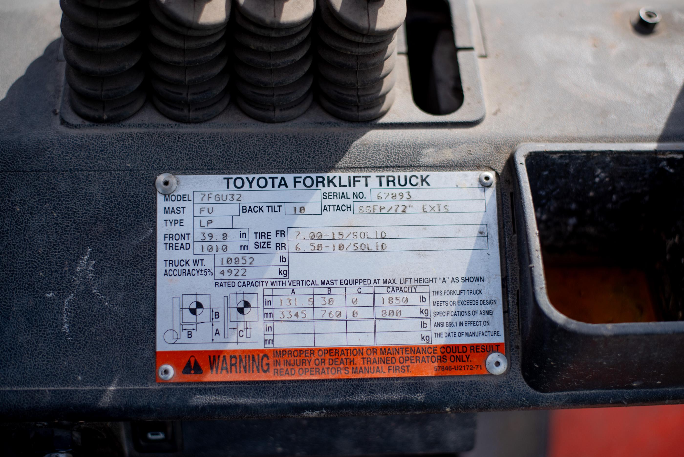 Toyota 6500lb. LP Forklift