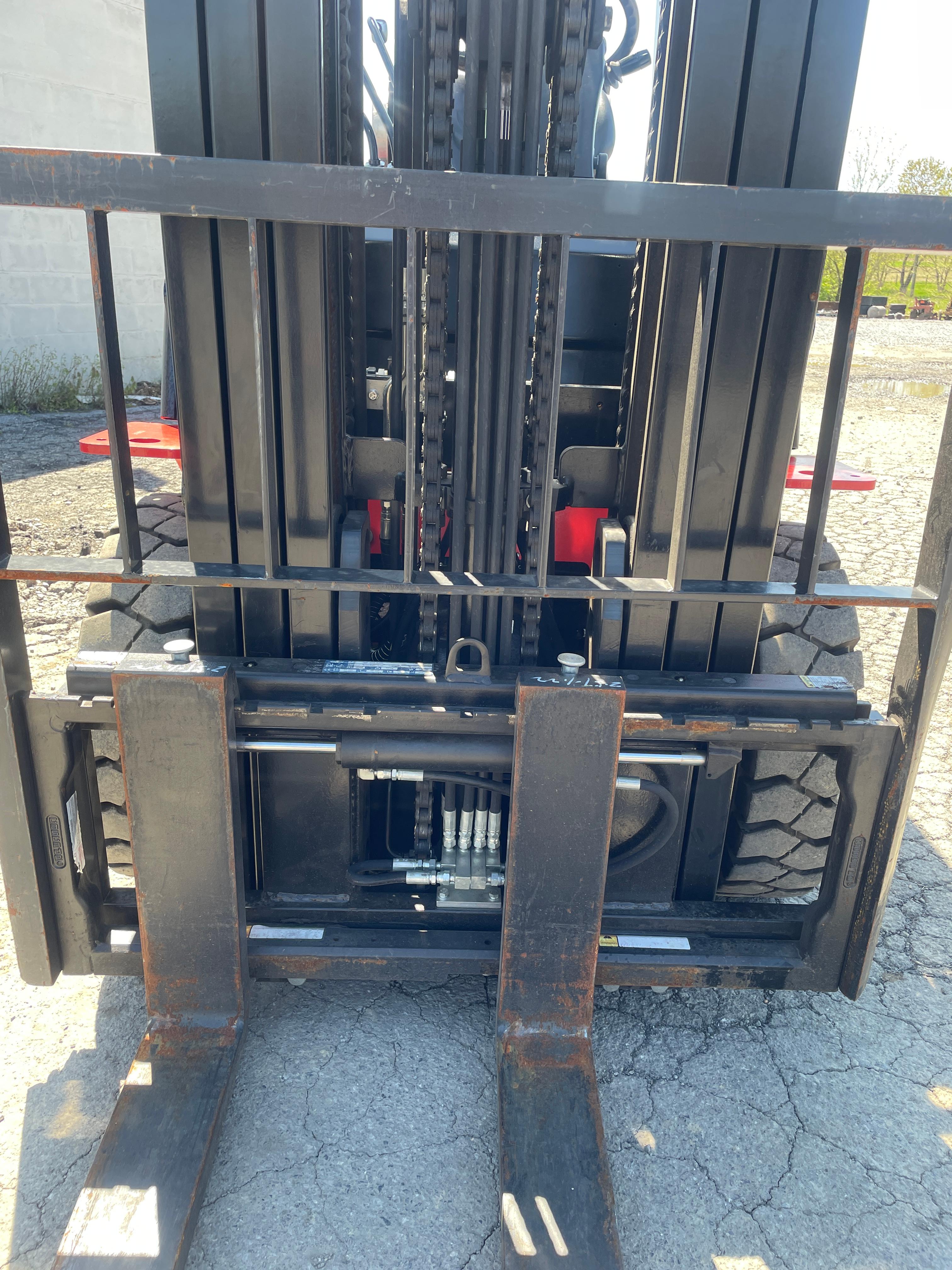 Hangcha 5,000 IB LP Forklift