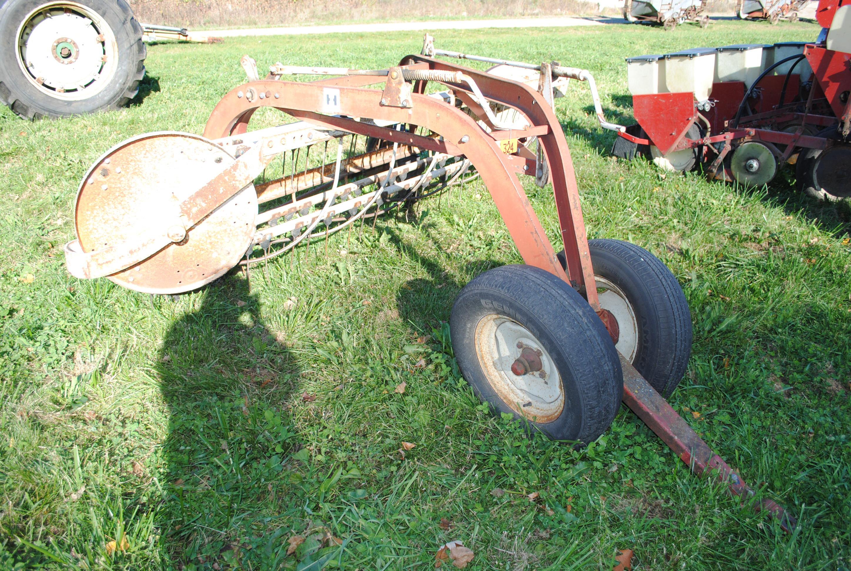 IH #35 rake with front dolly wheels, rubber mounted teeth