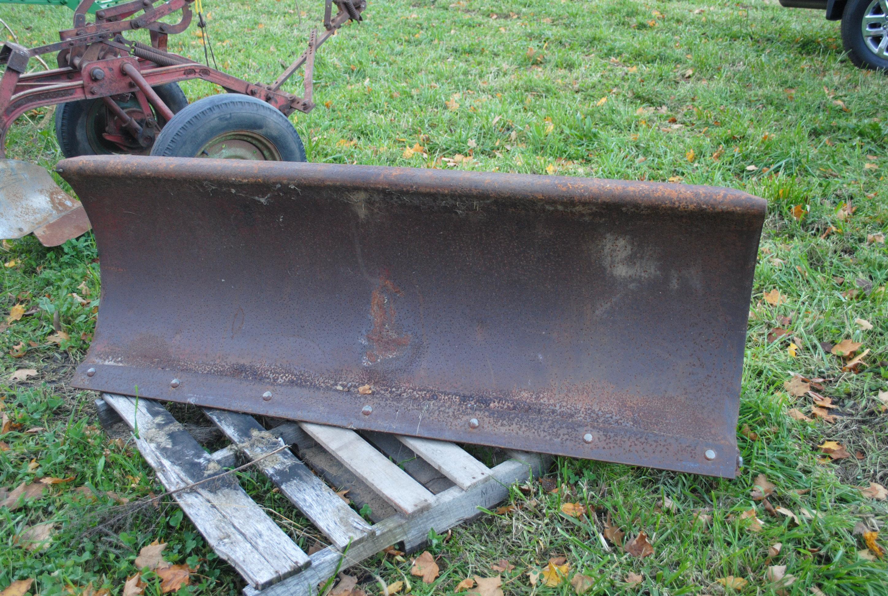 Farmall Super "C" with Artsway 72" belly mower, wide front, new rubber all around, wheel weights,