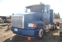 1992 White GMC Volvo Semi Tractor, 3176 CAT 335HP engine with 660,000 miles, air slide 5th wheel, ap