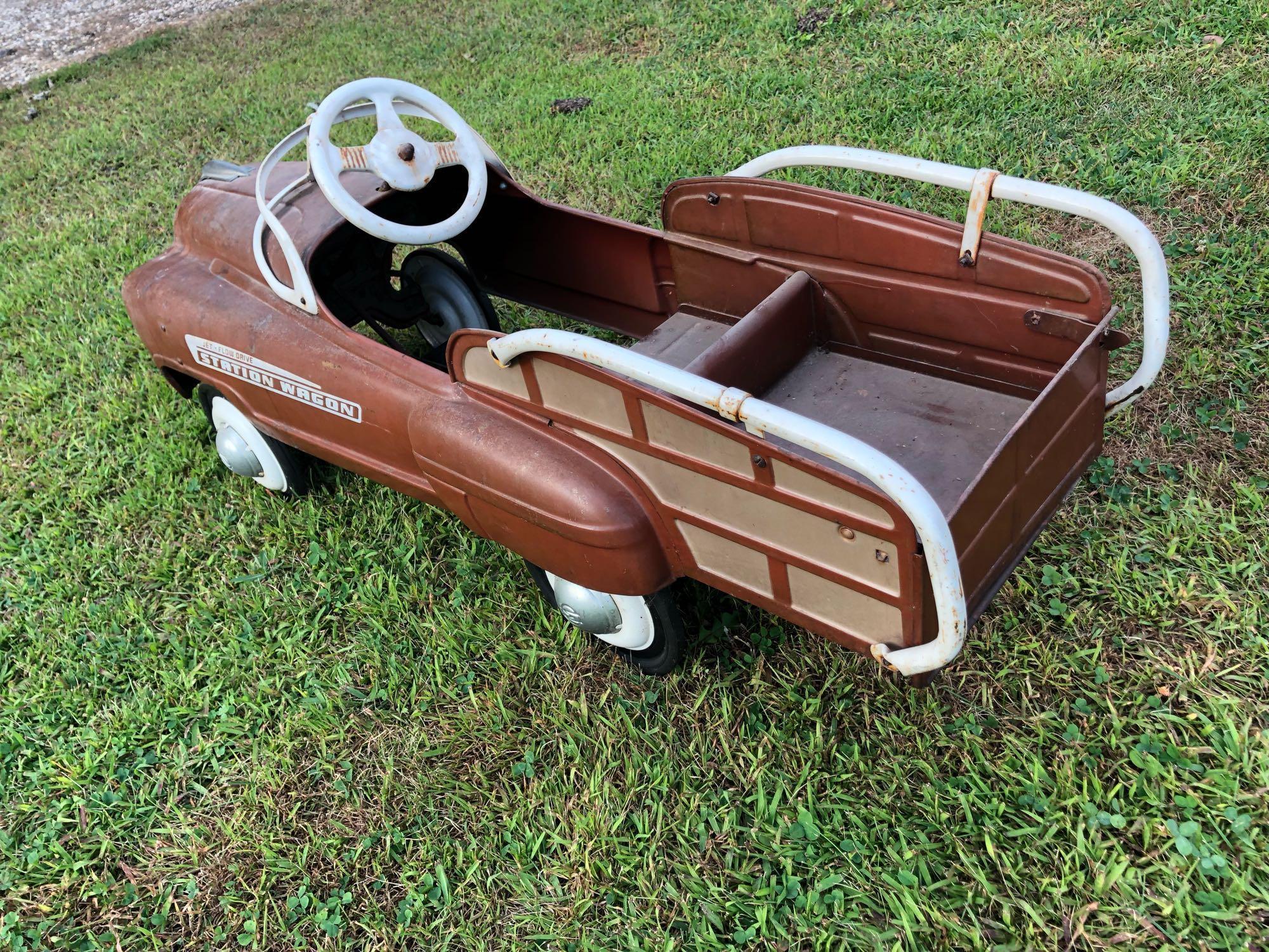 Metal Jet-Flow Drive station wagon pedal-car, w/rear seat & storage compartment. Complete w/pedals,