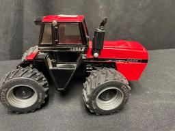 1/32nd Scale 1988 Ertl Case-IH 4894 4WD Tractor