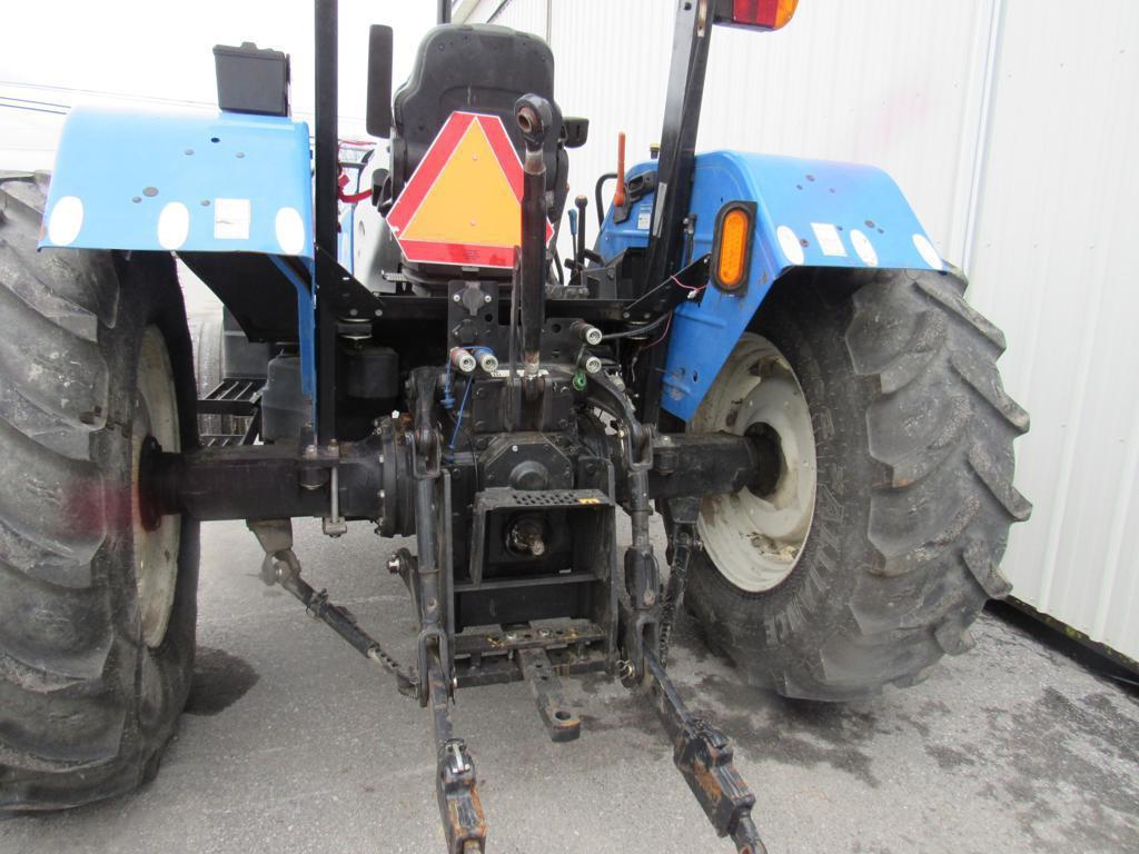 NH T5050 Tractor, 2WD, ROPS