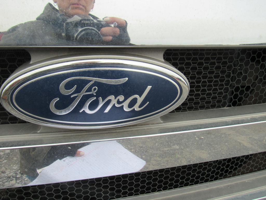 2006 Ford F750XLT Truck w/ Title, GVW: 25,999