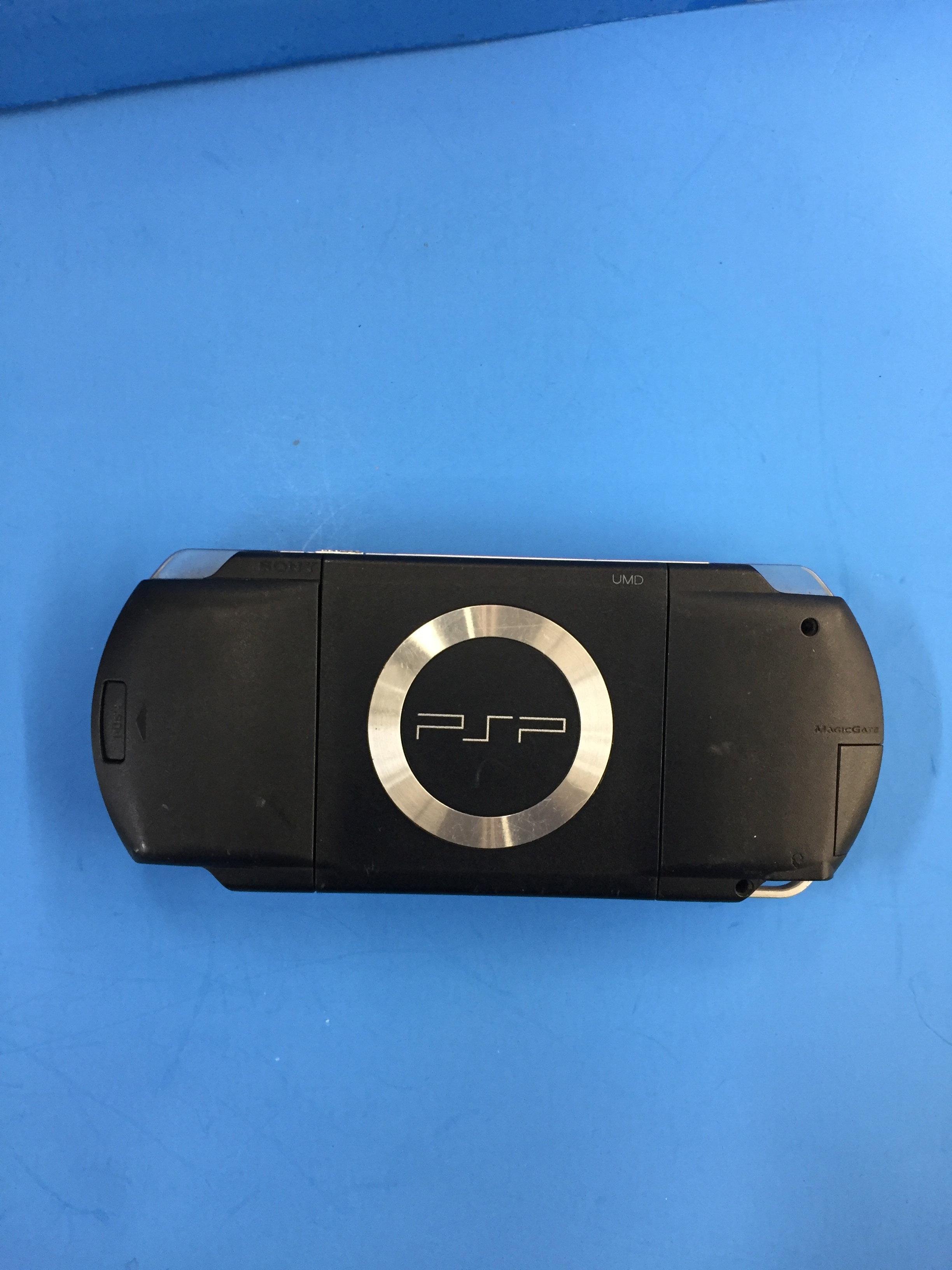 Playstation Portable PSP-1001 Gaming Console