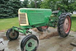 Oliver 88 Row Crop Tractor