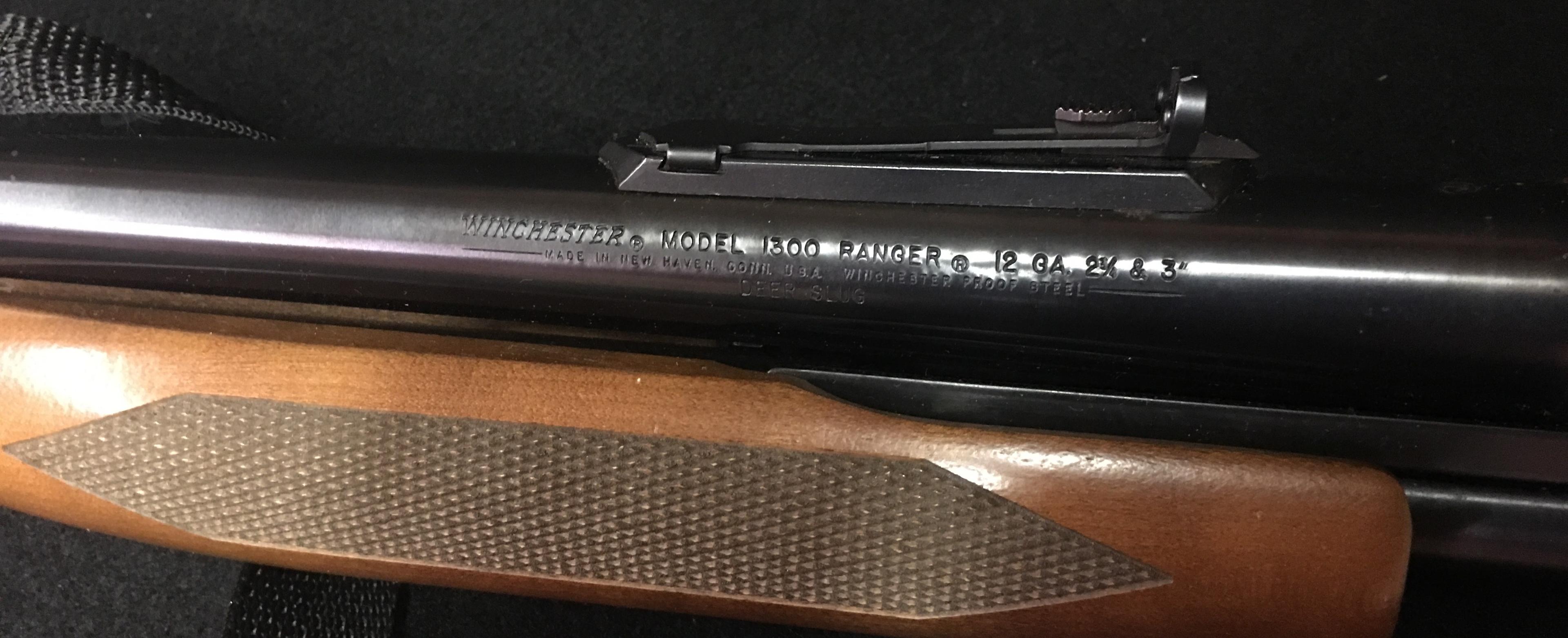 Winchester Mod 1300 Ranger 12 ga. 2 3/4 & 3 in. pump action w/extra barrel w/Hard Case