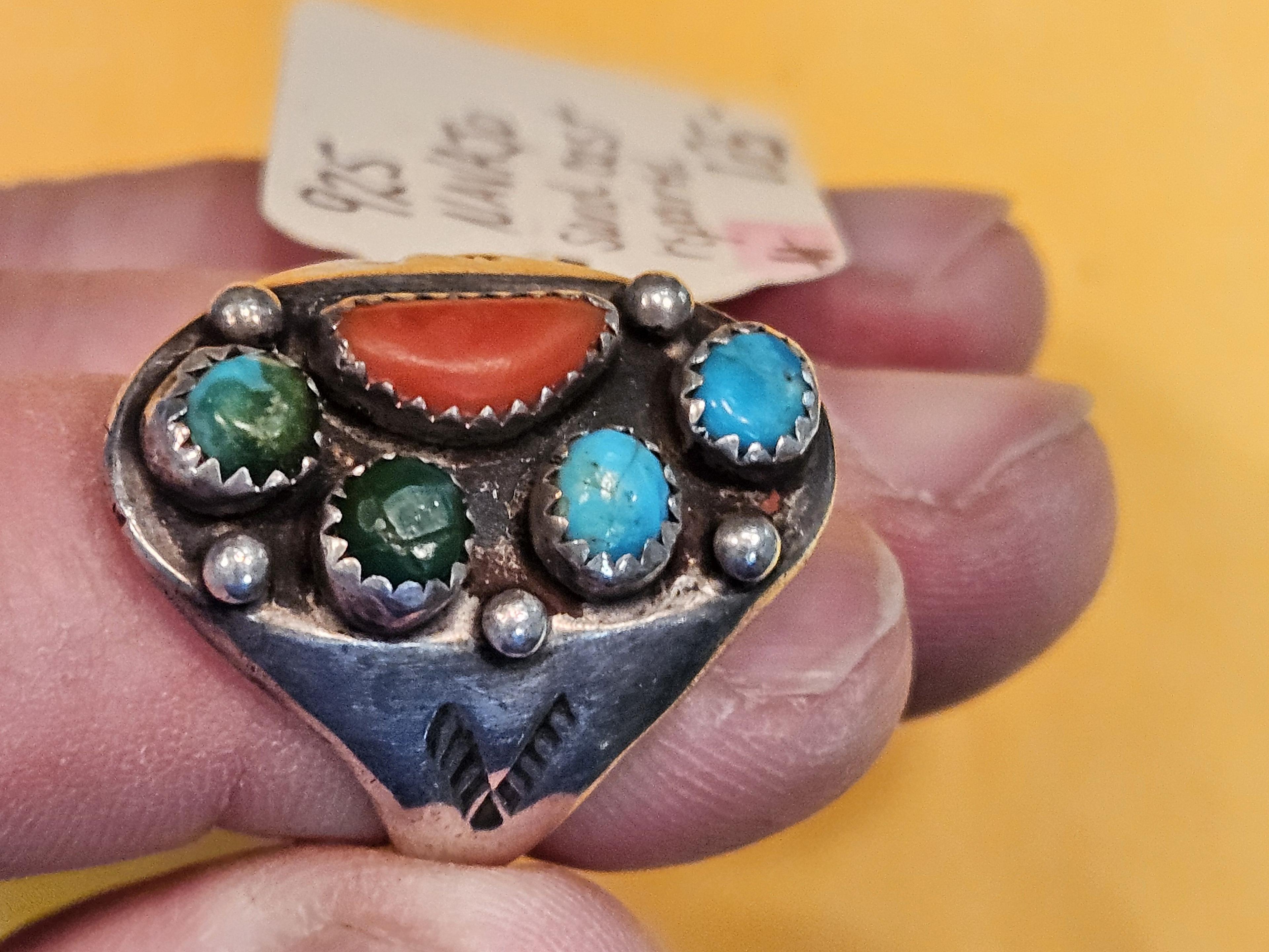 SIGNED! Vintage Sterling Silver Navajo Sand-cast ring