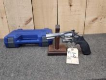 Smith & Wesson Model 686 357 Mag Revolver