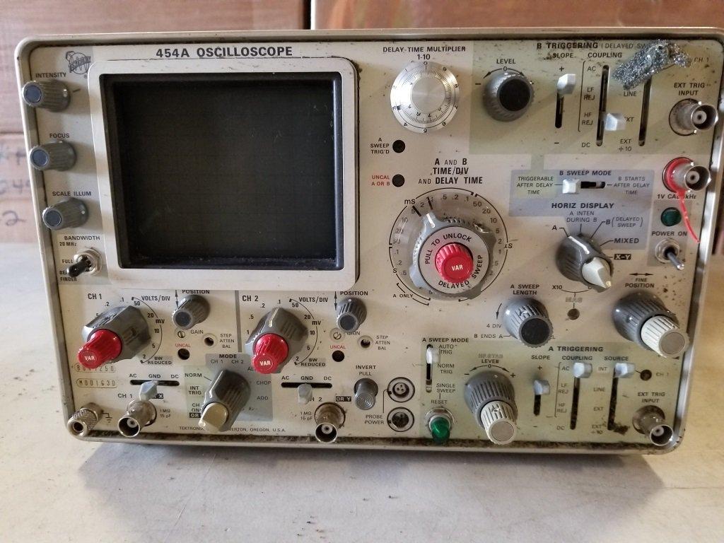 Tektronix 454A Oscilloscope