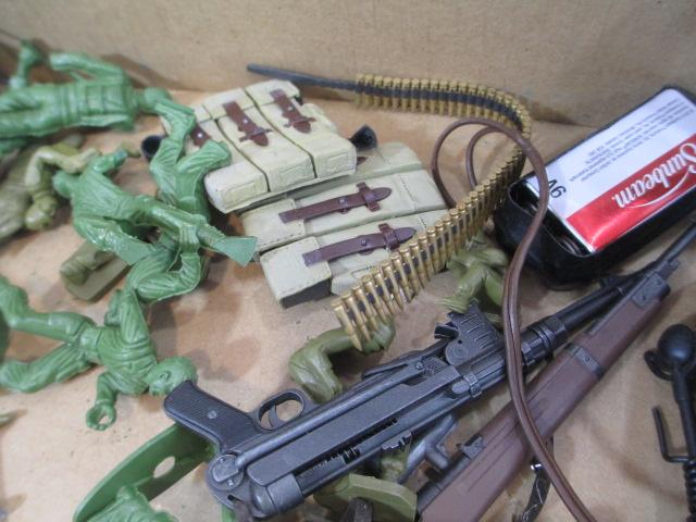 Mixed Vintage Military Toys & Collectibles