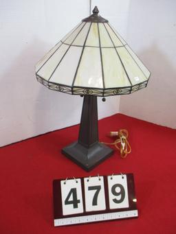 Slag Glass End Table Lamp