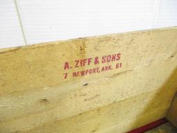 Graff's Fione Beverages Milwaukee, WI Advertising Crate