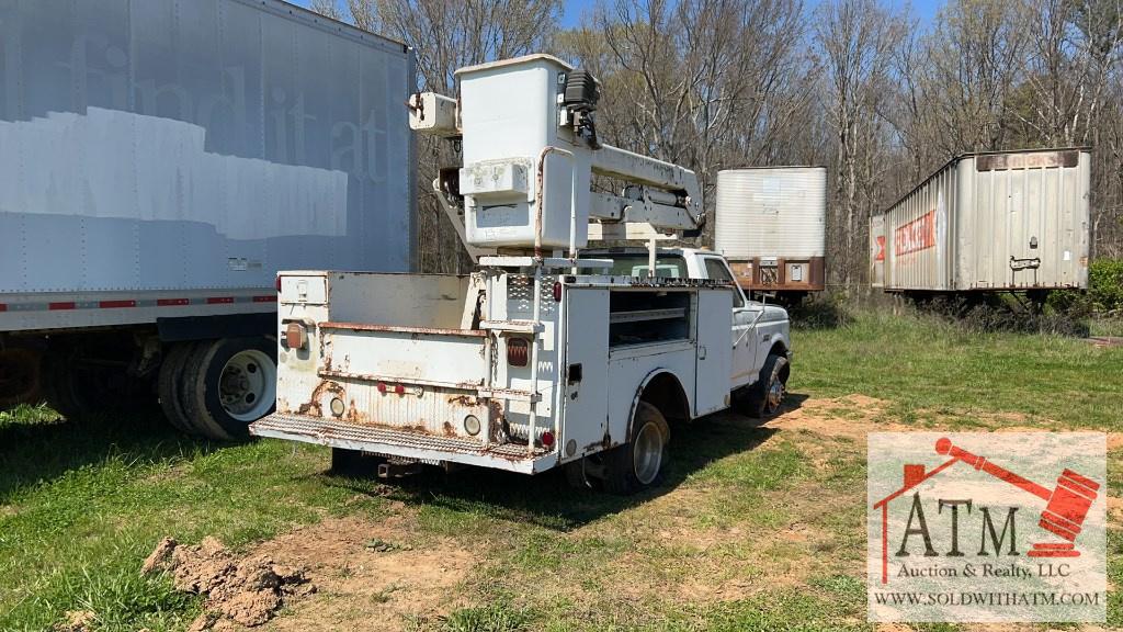 1989 Ford Bucket Truck (Non-Running, No Title)