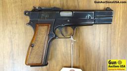 FABRIQUE NATIONALE D'ARMES de GUERRE HERSTAL BELGIQUE HI-POWER 9MM Semi Auto Pistol. Very Good Condi
