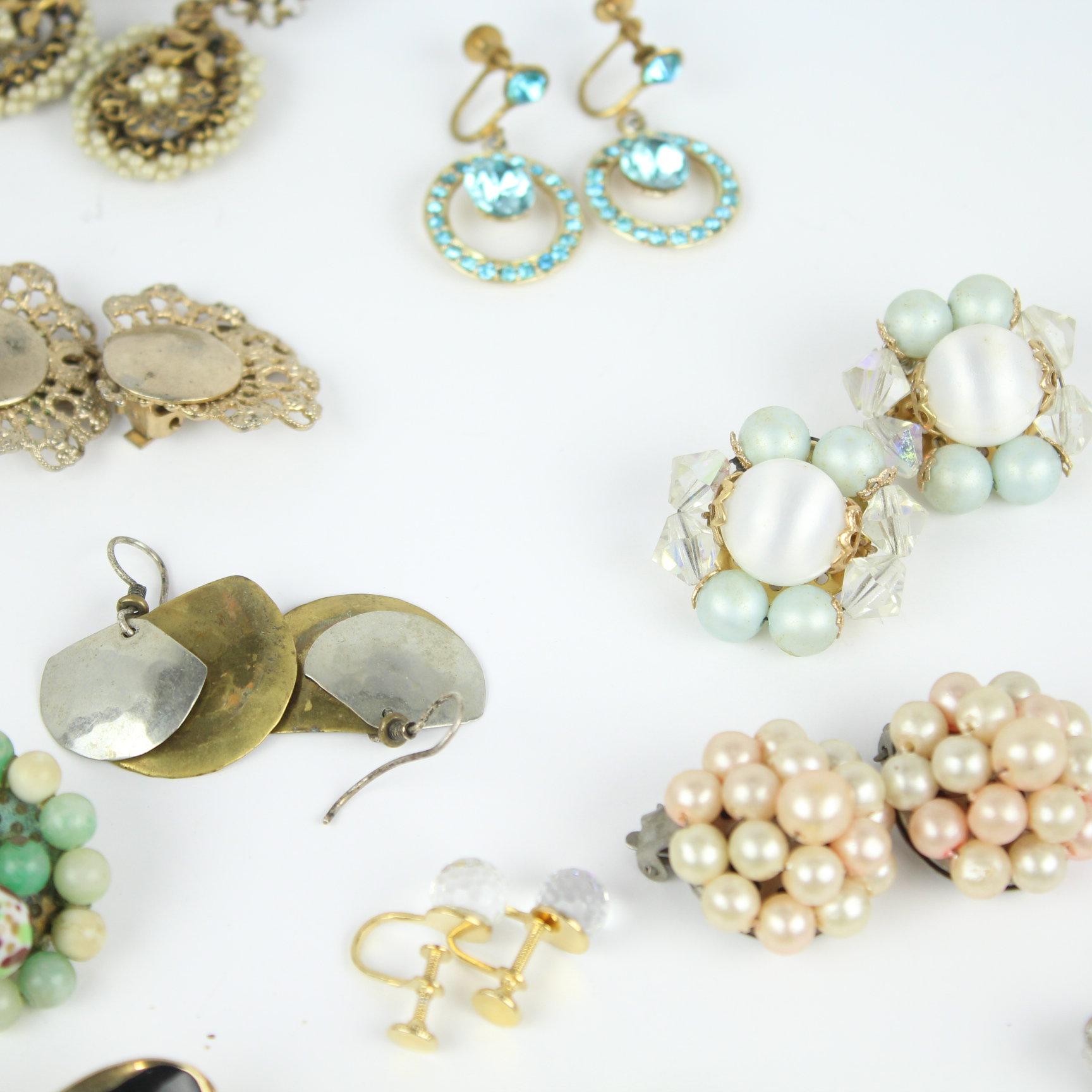 20 Pair of Vintage to Now Ladies Costume Jewelry Earrings
