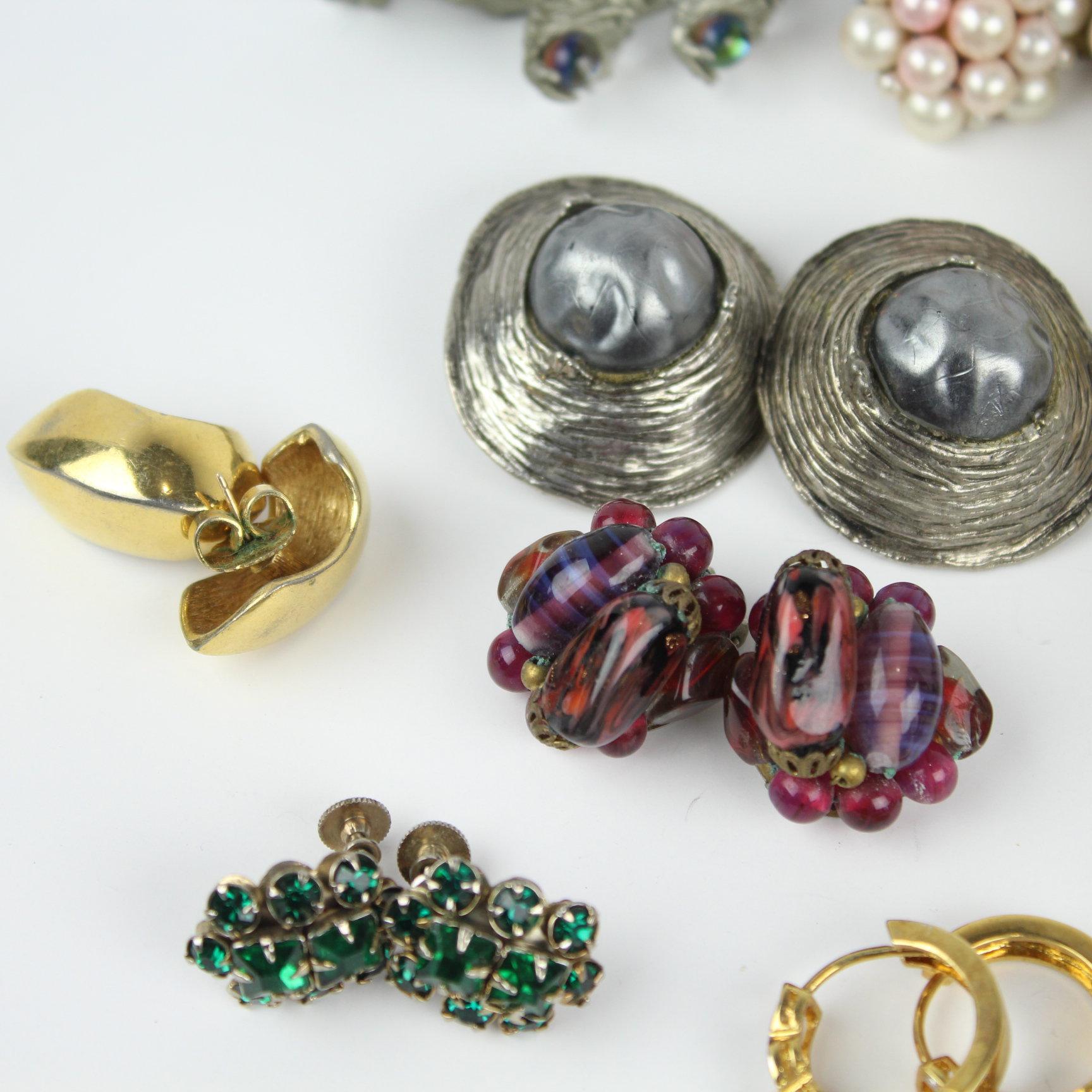 Vintage to Now 20 Pair of Ladies Costume Jewelry Earrings