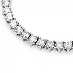 14K White Gold and 5.97ct Diamond Necklace