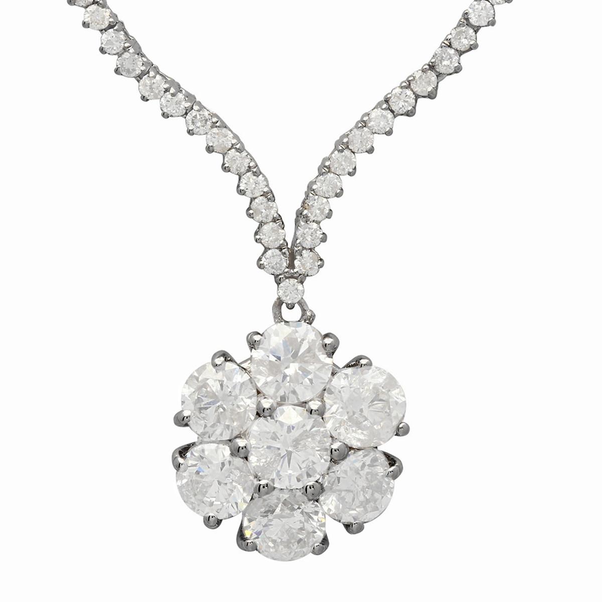 14k White Gold 8.69ct Diamond Necklace