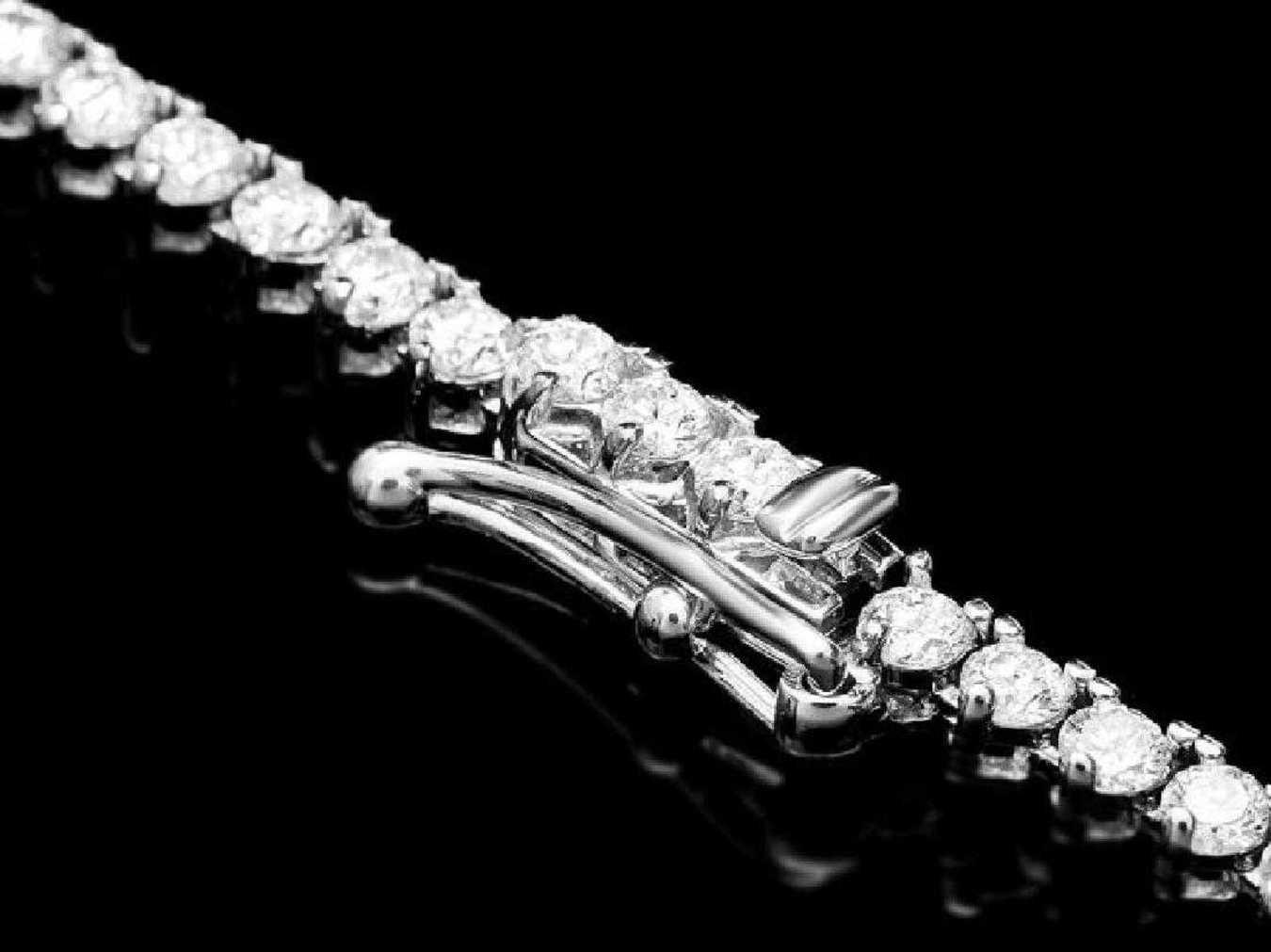 18K White Gold and 6.62ct Diamond Necklace