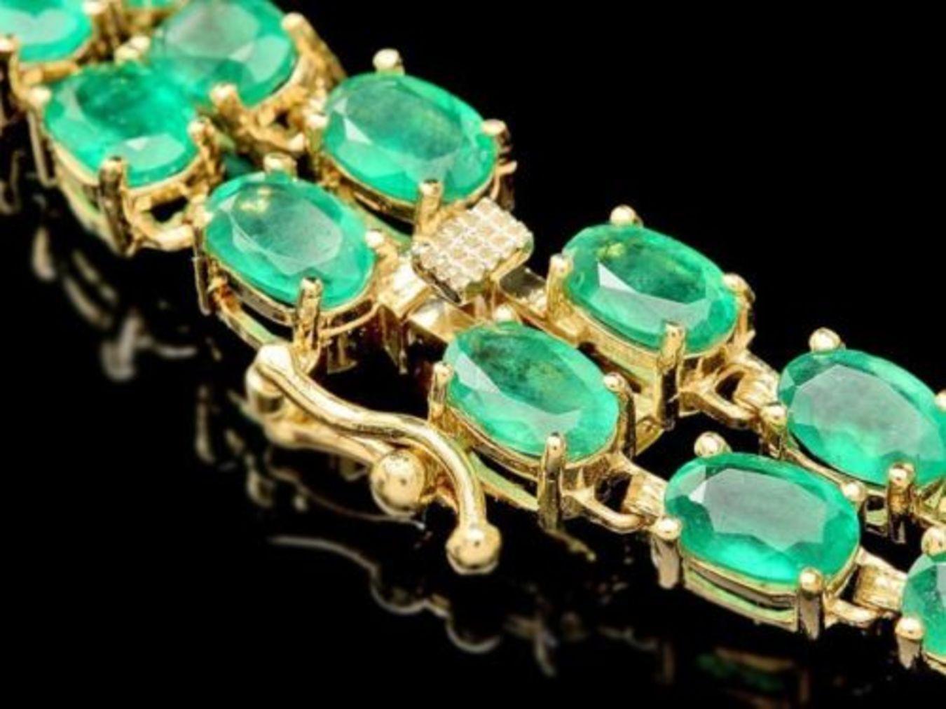 14K Gold 18.21ct Emerald 1.54ct Diamond Bracelet