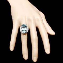14K White Gold 11.33ct Aquamarine and 0.55ct Diamond Ring