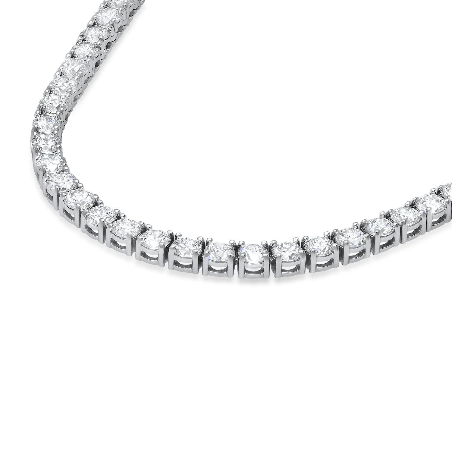 18K White Gold and 21.75ct Diamond Necklace