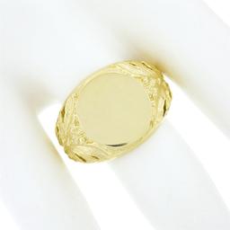 Unisex 14K Yellow Gold Round Engravable Center w/ Open Floral Sides Signet Ring