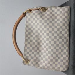 Louis Vuitton Damier Azur "Artsy" Bag