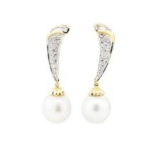 0.61 ctw Diamond and Pearl Earrings - 18KT Yellow Gold