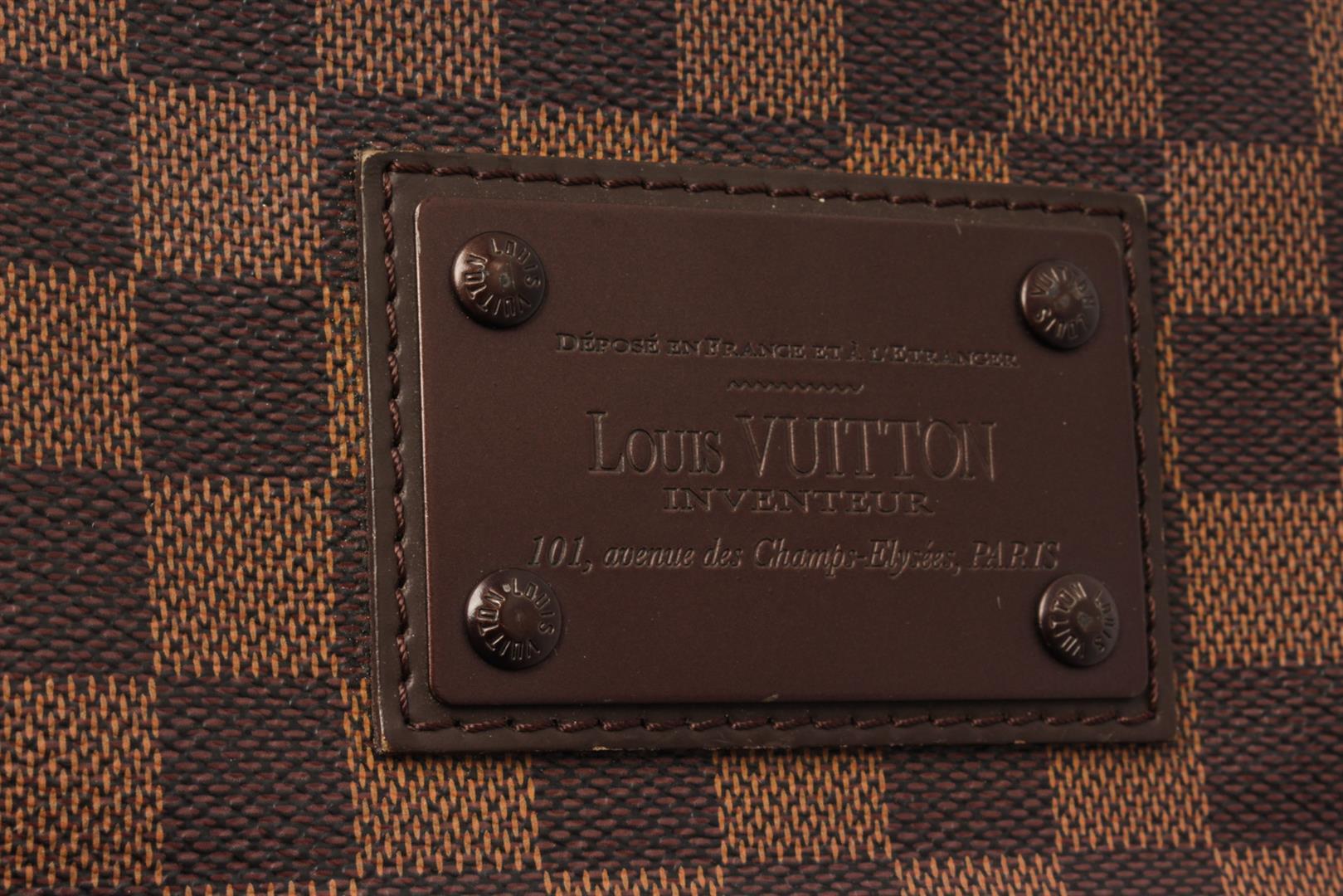 Louis Vuitton Brown Damier Ebene Brooklyn MM Messenger Bag