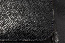Louis Vuitton Black Taiga Leather Roman MM Messenger Bag