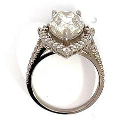 5.65 ctw Diamond Ring - 14KT White Gold