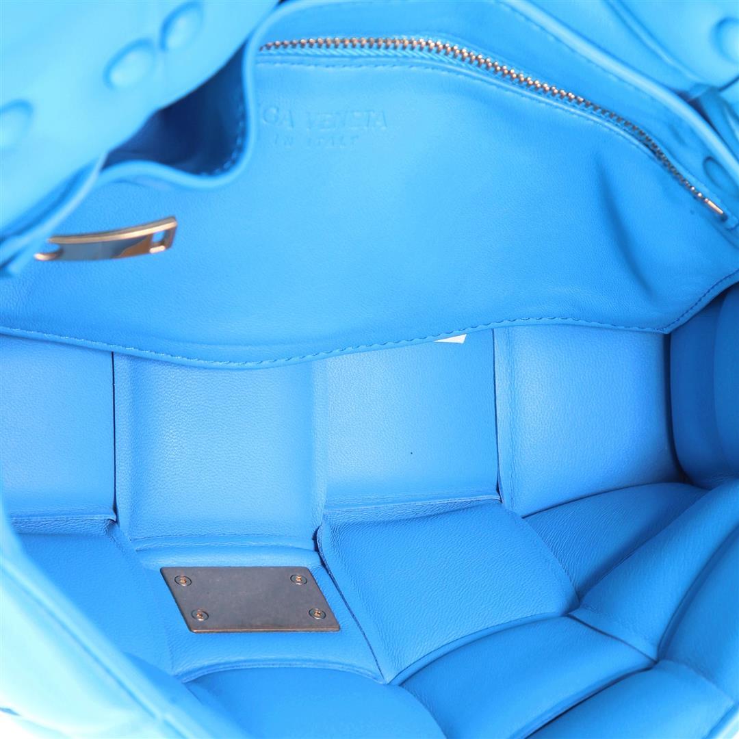 Bottega Veneta Cassette Chain Crossbody Bag Padded Maxi Intrecciato Leather