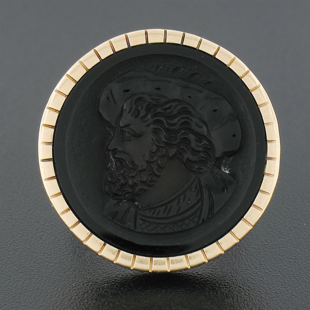 Antique Victorian 14K Gold Black Onyx Carved Intaglio Male Round Platter Ring
