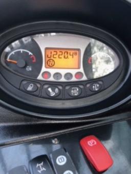 2017 Bobcat V519 Only 230 Hours