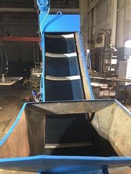 8' Infeed Conveyor W/ Magnetic Head Pulley