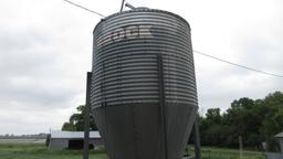 Brock 6 ton Bulk Feed bin with auger