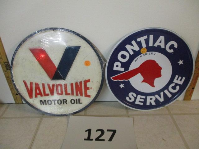 Lot of 2 signs