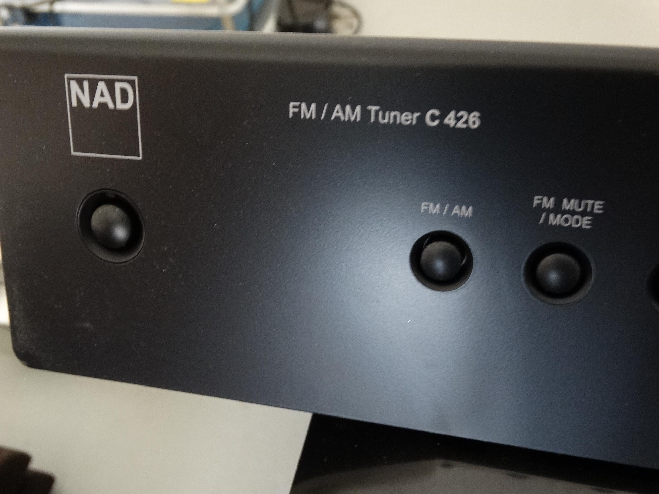 NAD AM/FM Tuner C426