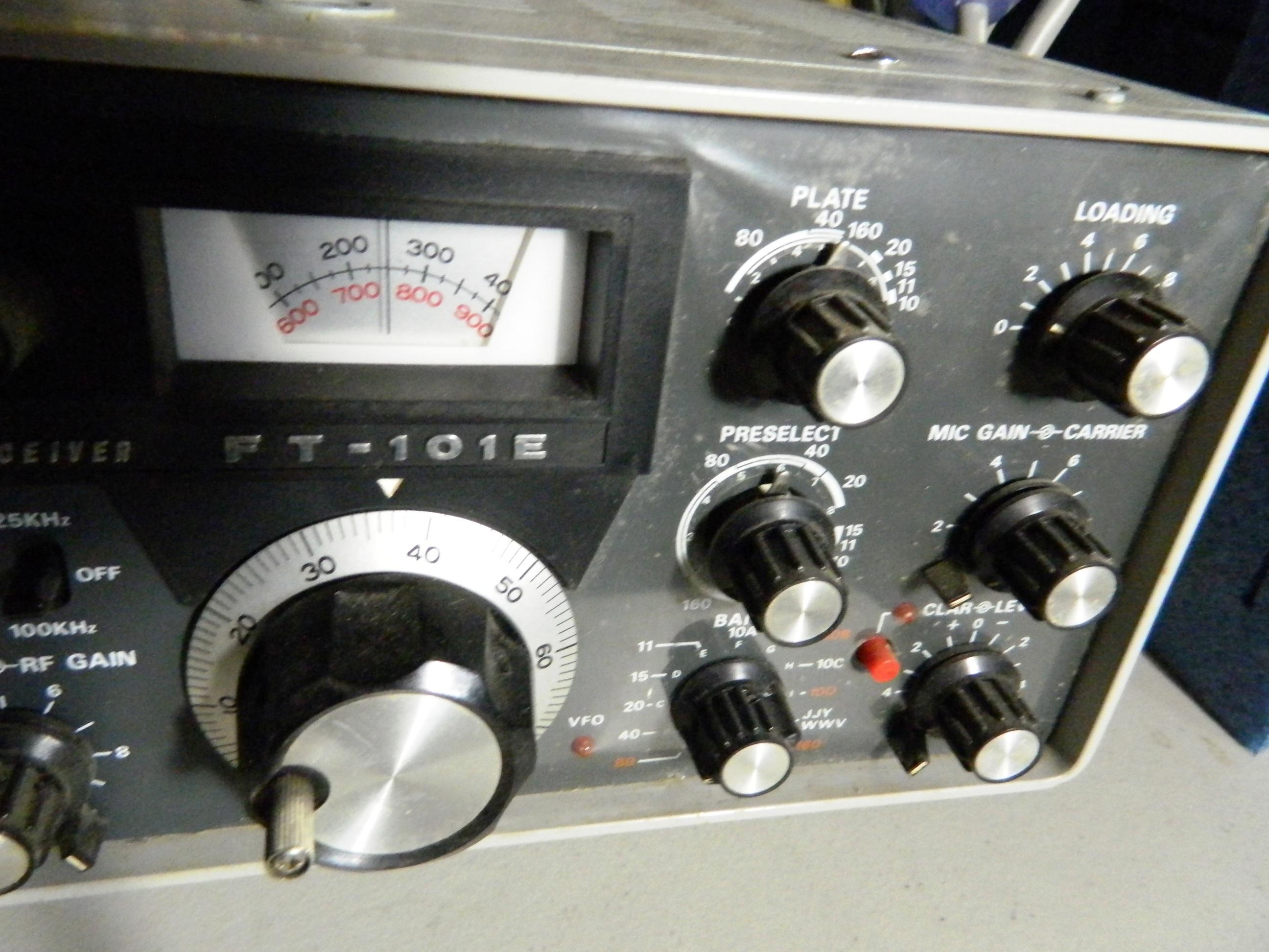 YAESU Antenna Transceiver Model FT101E