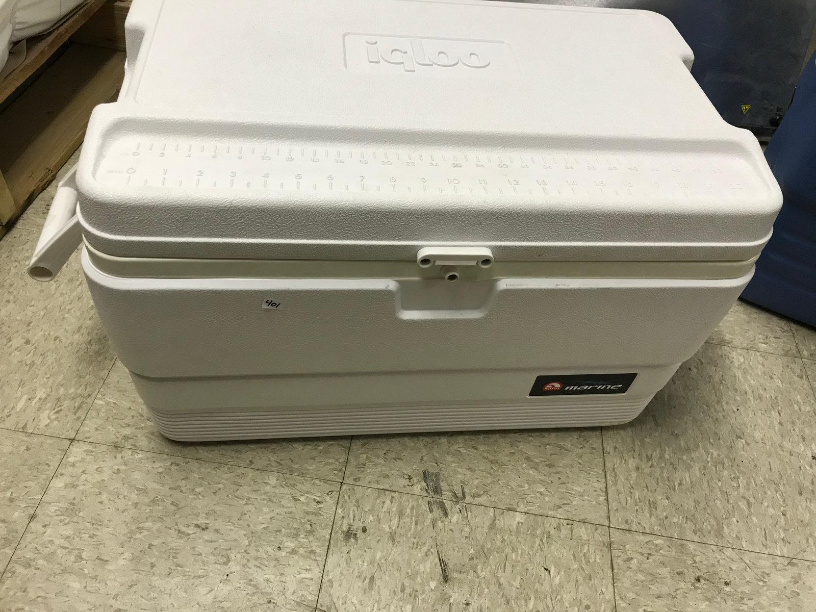 Igloo 54 quart cooler, needs hinges replaced